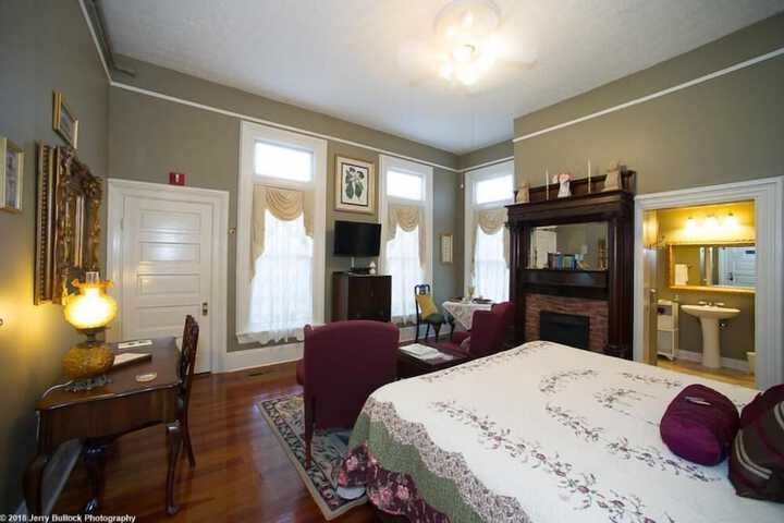 Room 11 of 54