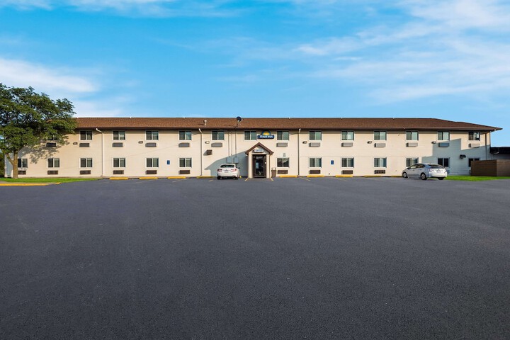Hotel 8 of 44