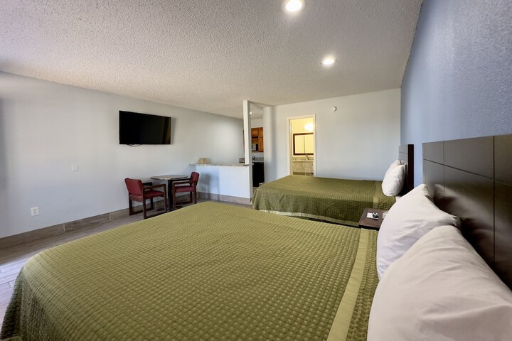 Room 20 of 26