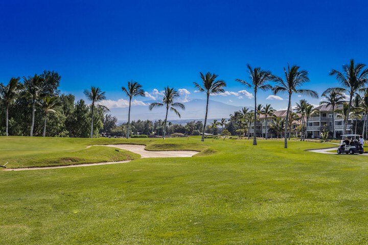 Fairway Villas Waikoloa by OUTRIGGER