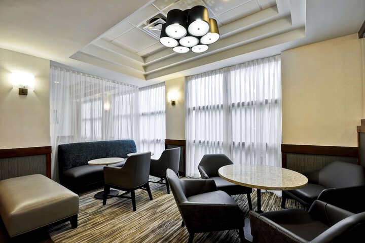 Hotel Interior 7 of 40