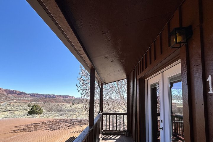 The Rim Rock Inn