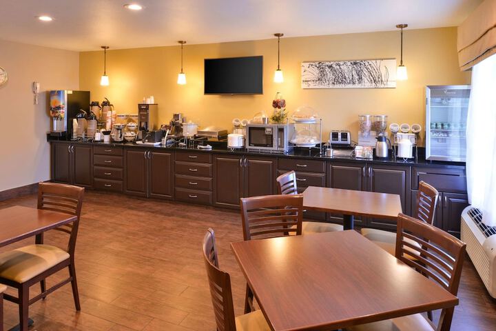 Breakfast/Coffee Service 17 of 18