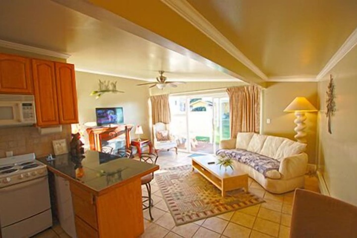 Beachwood Condos & Resort