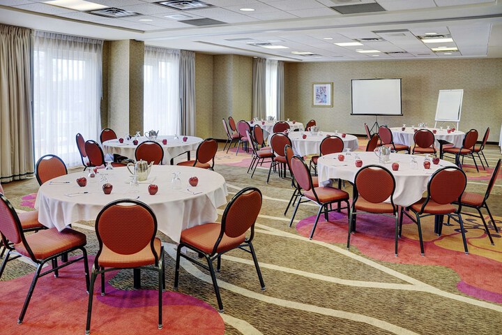 Hilton Garden Inn Kitchener / Cambridge
