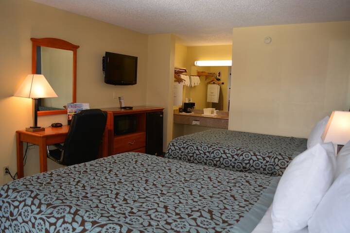 Room 19 of 53