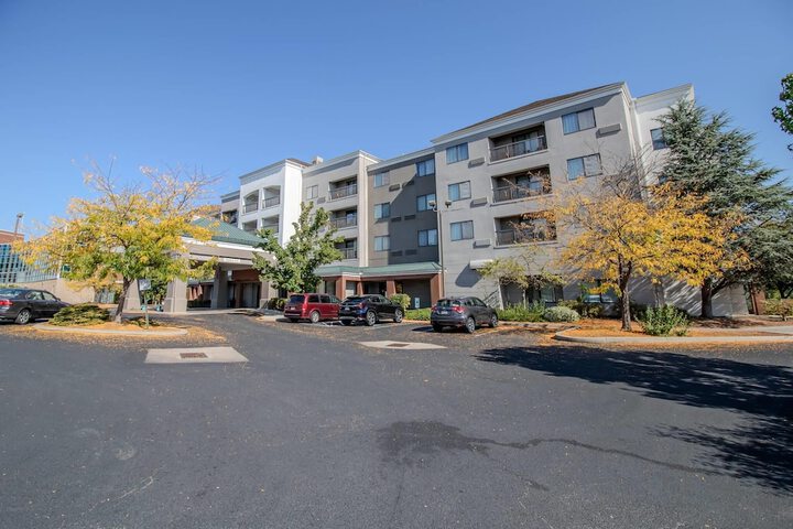 Country Inn & Suites by Radisson Convention Center