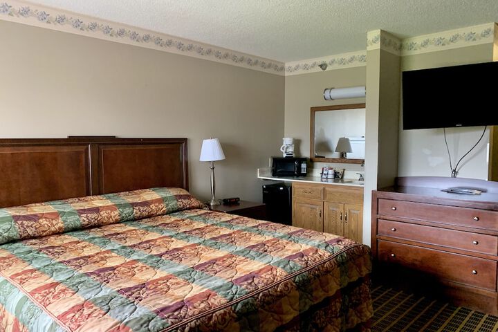 Room 30 of 52