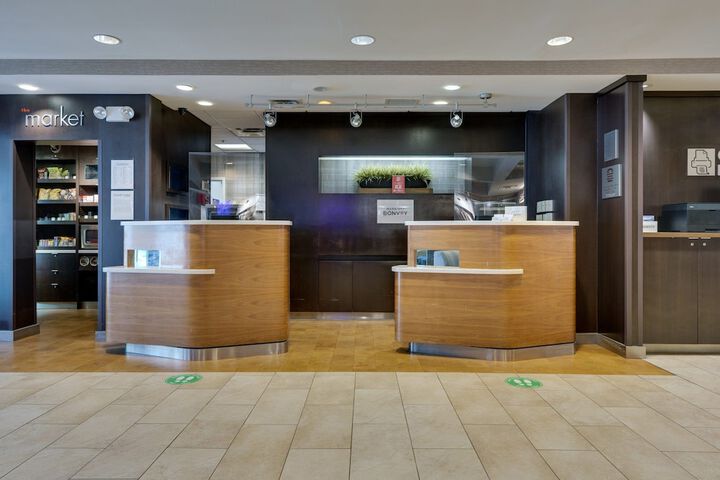 Hotel Interior 10 of 43