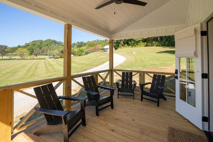 Terrace/Patio 107 of 111