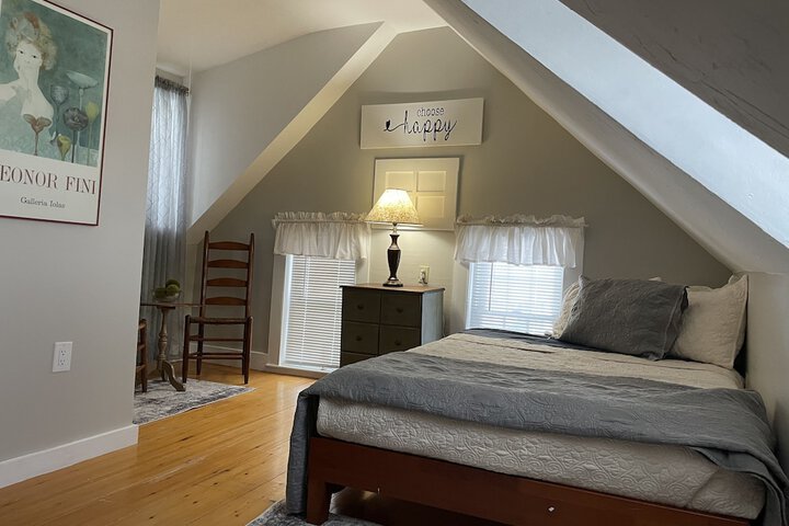 Room 18 of 19