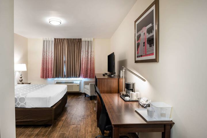 Room 29 of 39