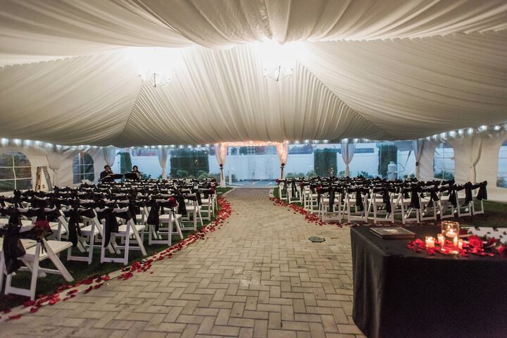 Majestic Inn & Spa