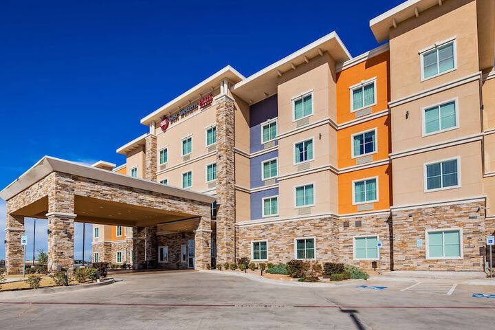 Hotel 2 of 31