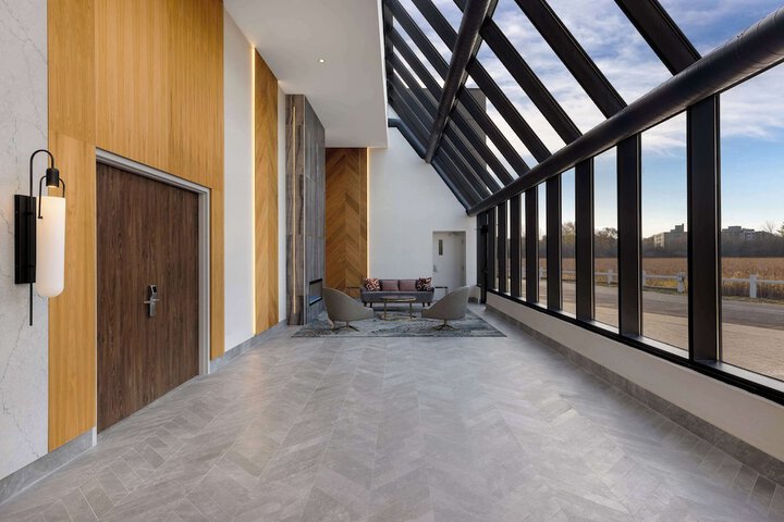 DoubleTree by Hilton Kingston