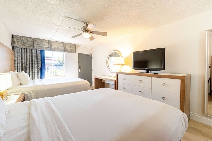 Ramada by Wyndham Hotel & Water Park