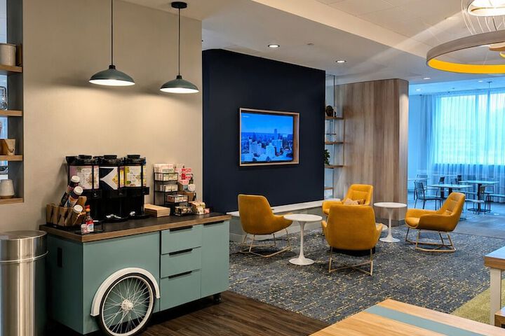 Spark by Hilton Stafford Sugar Land