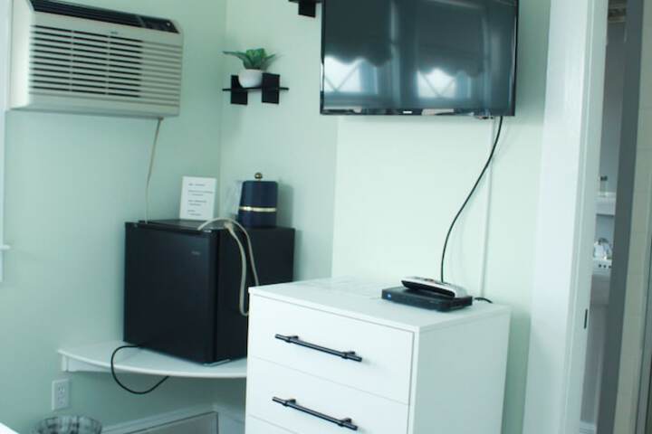 Room 284 of 468