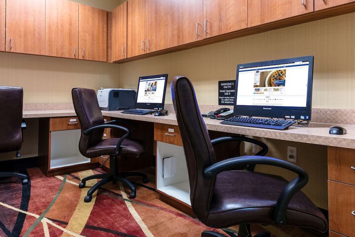 Business Center 24 of 24