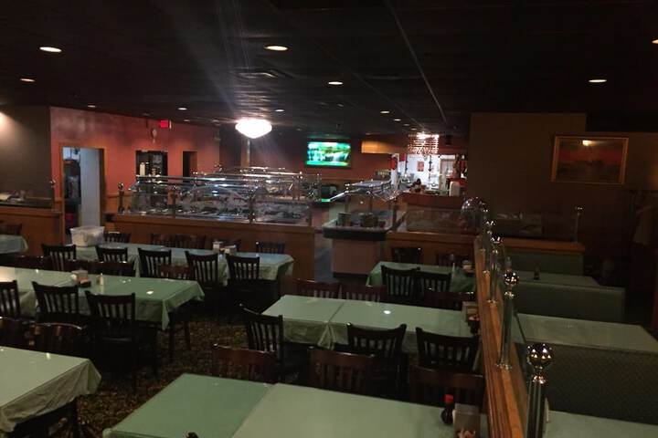 Dining 21 of 22