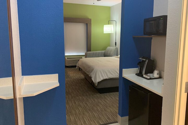 Holiday Inn Express McComb by IHG