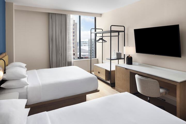 Delta Hotels by Marriott™ Halifax Downtown