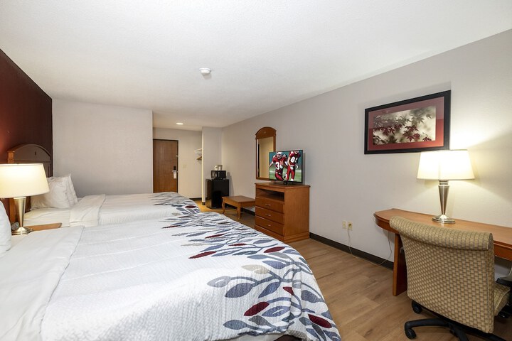 Room 16 of 23