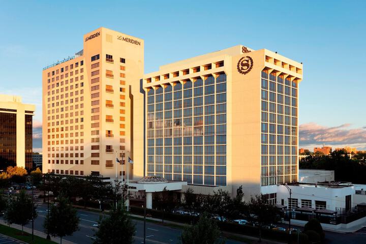 Hotel 4 of 48