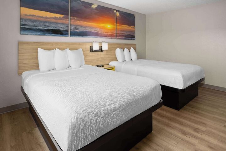 Room 17 of 26