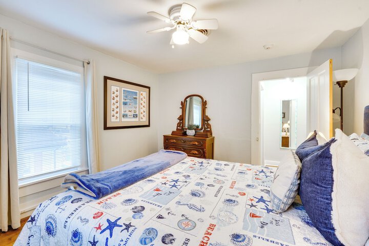 Centrally Located Retreat Near Chautauqua Lake