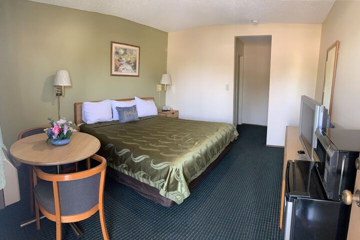 Room 21 of 22