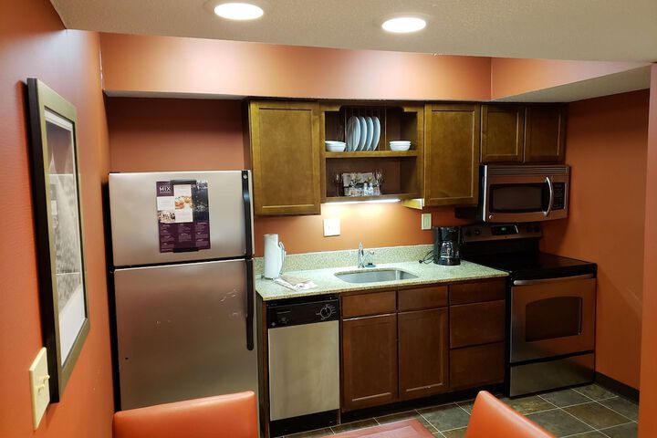 Tysons Corner Suites a Baymont by Wyndham