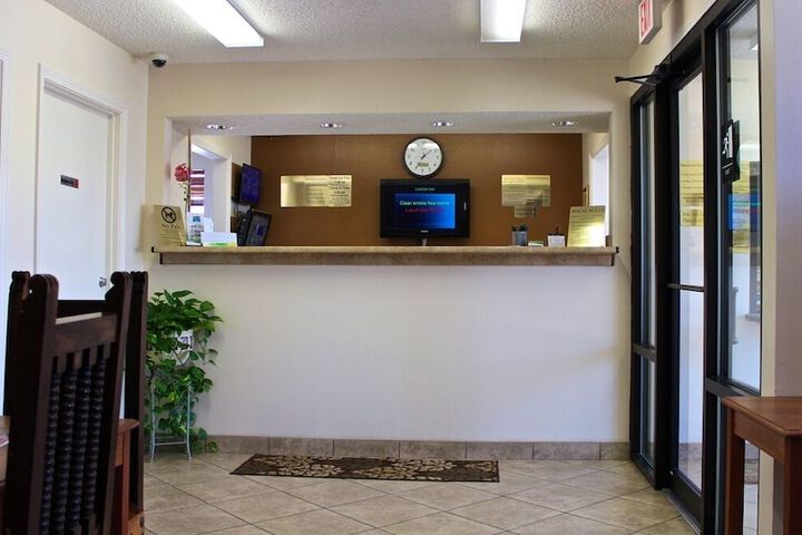 Carom Inn Denham Springs-Baton Rouge