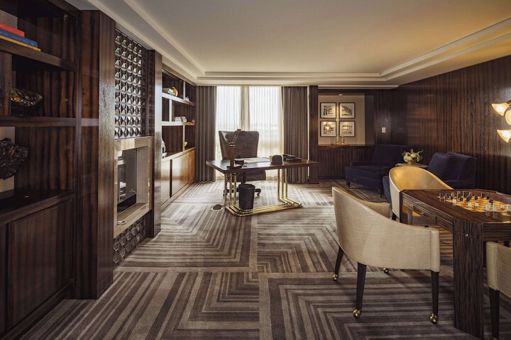 LErmitage Beverly Hills