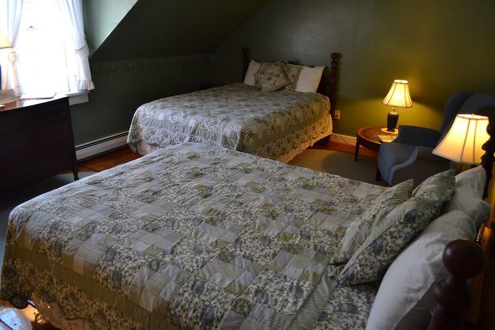 Room 47 of 108
