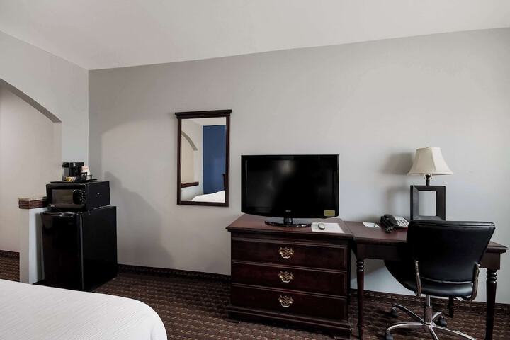Room 30 of 45