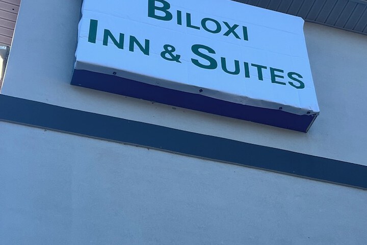 Hotel 2 of 33