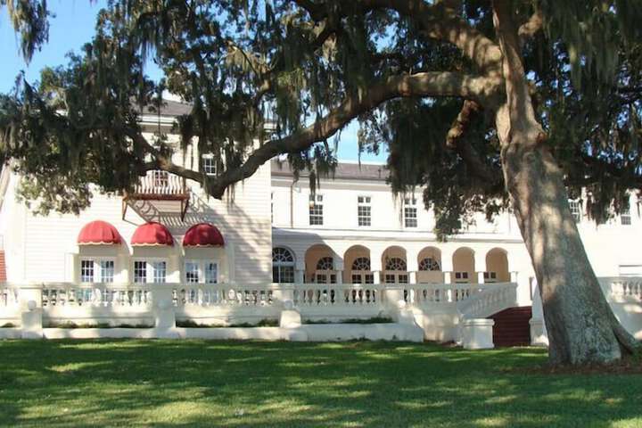 Capernaum Lakeside Lodge