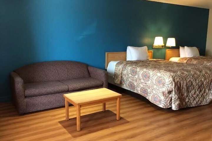 Room 14 of 20