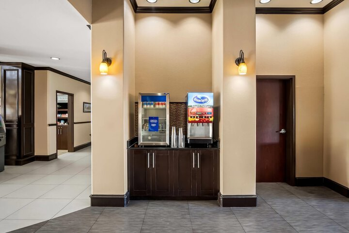 Comfort Suites Waxahachie - Dallas