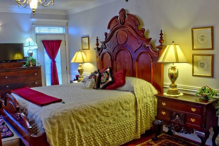 Room 88 of 171