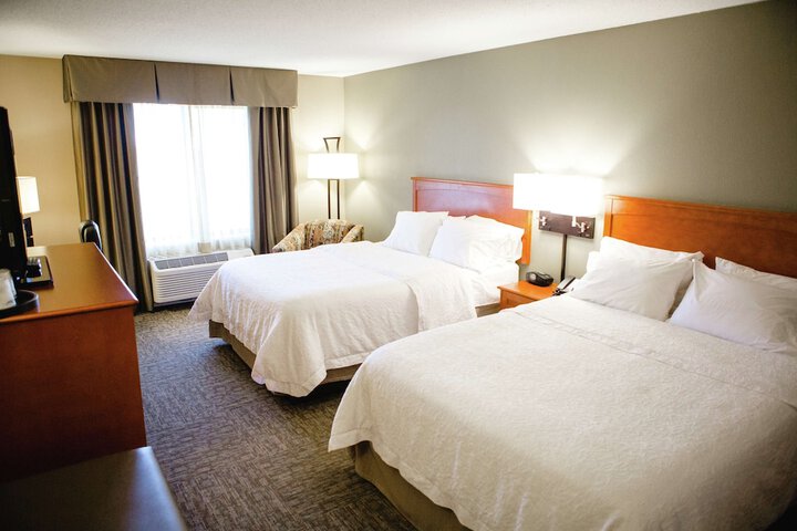 Room 13 of 25