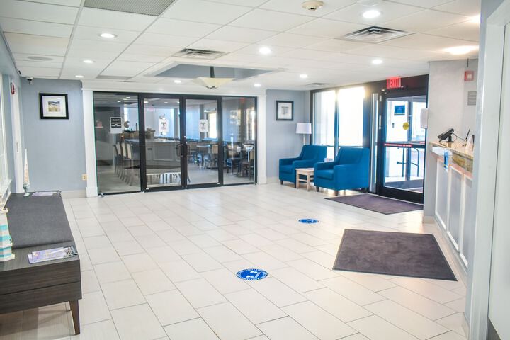Comfort Inn Hyannis - Cape Cod