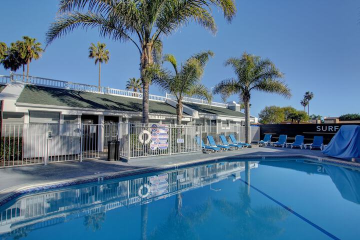 Pool 13 of 41