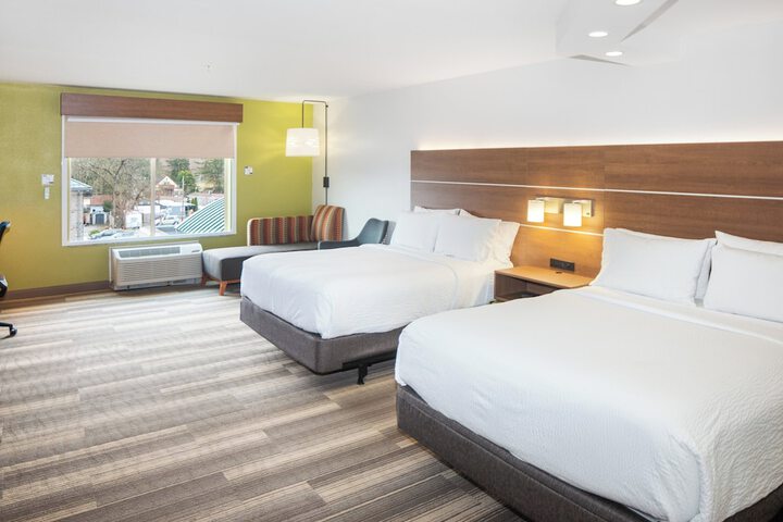 Holiday Inn Express & Suites Stroudsburg-Poconos by IHG