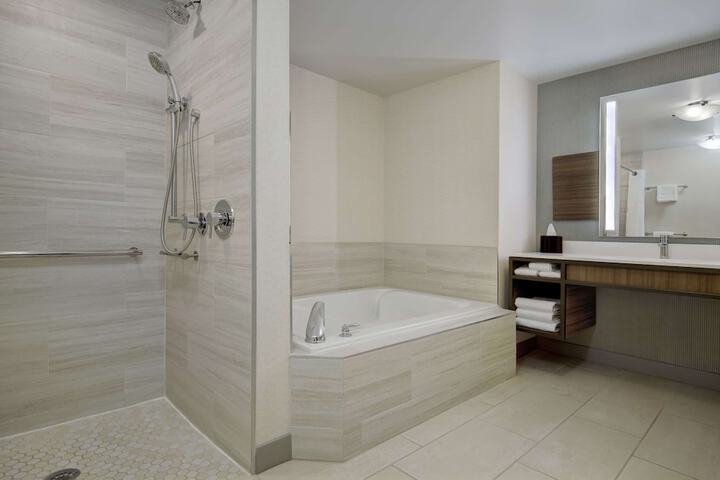 Hilton Garden Inn at PGA Village / Port St. Lucie