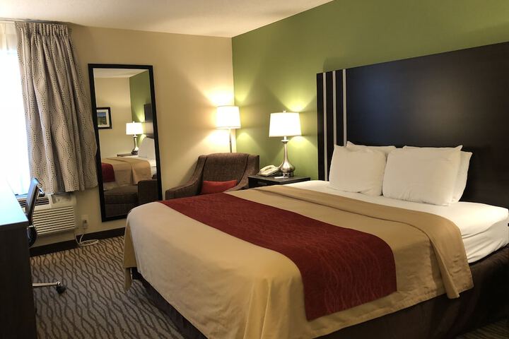 Inn at Clinton