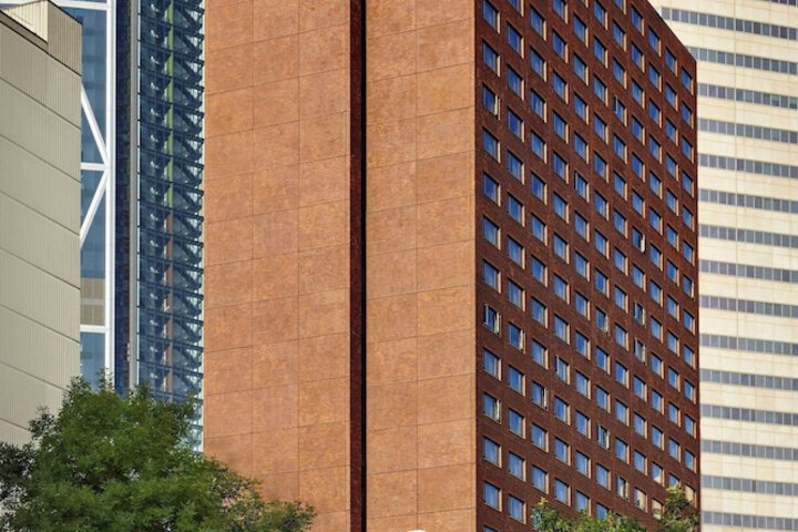 Hotel 2 of 69
