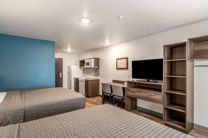 WoodSpring Suites Sanford North I-4 Orlando Area