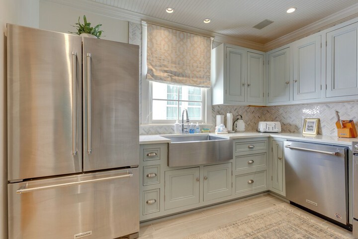 Luxe Fairhope Home w / Covered Patio: Walk to Bay